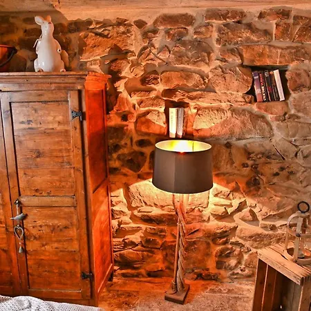La Du Pigeonnier Couette-café